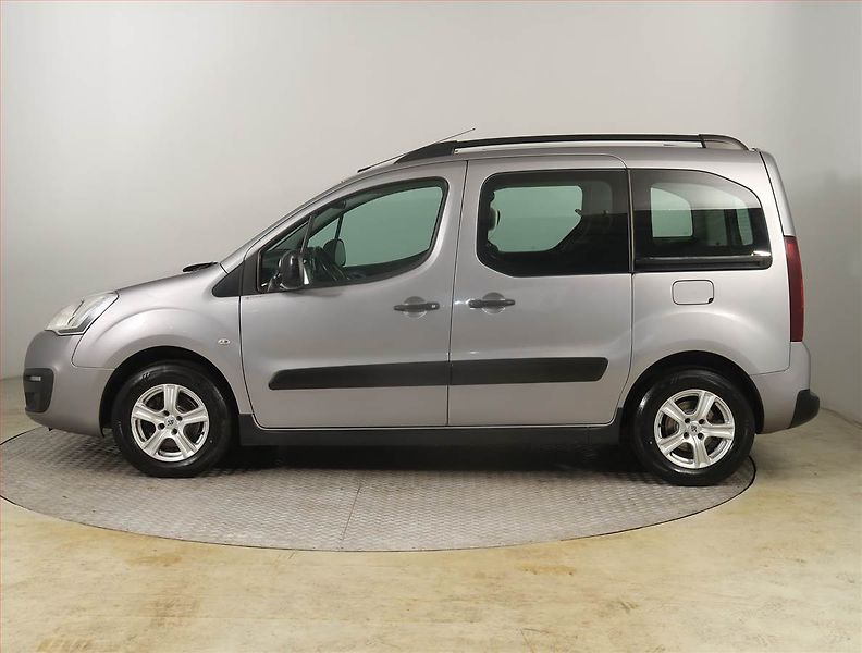 Citroën Berlingo (2015) XTR 1.6 HDi, 5Míst, ČR - fotka 3 z 17