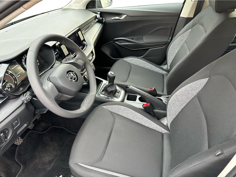 Škoda Fabia 1,0 TSI - fotka 11 z 19