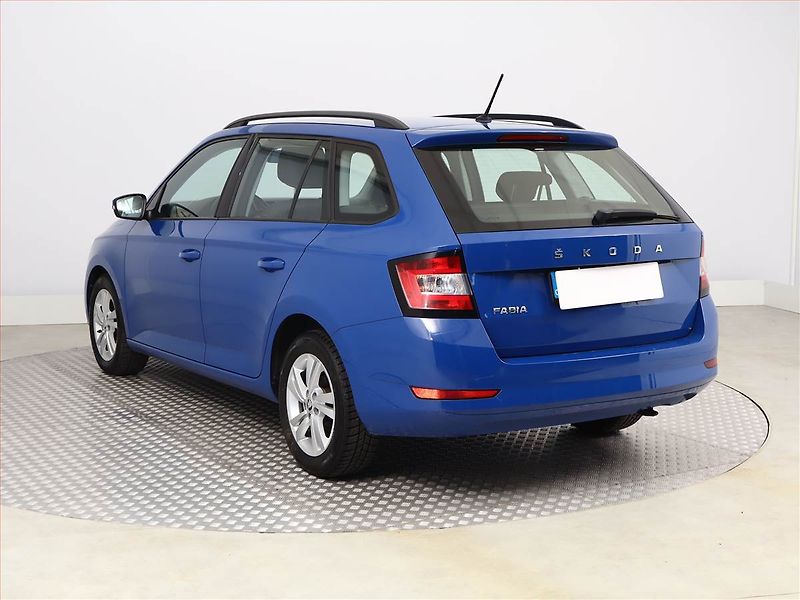 Škoda Fabia (2021) 1.0 TSI, ČR,1.maj, Serv.kniha - fotka 4 z 13