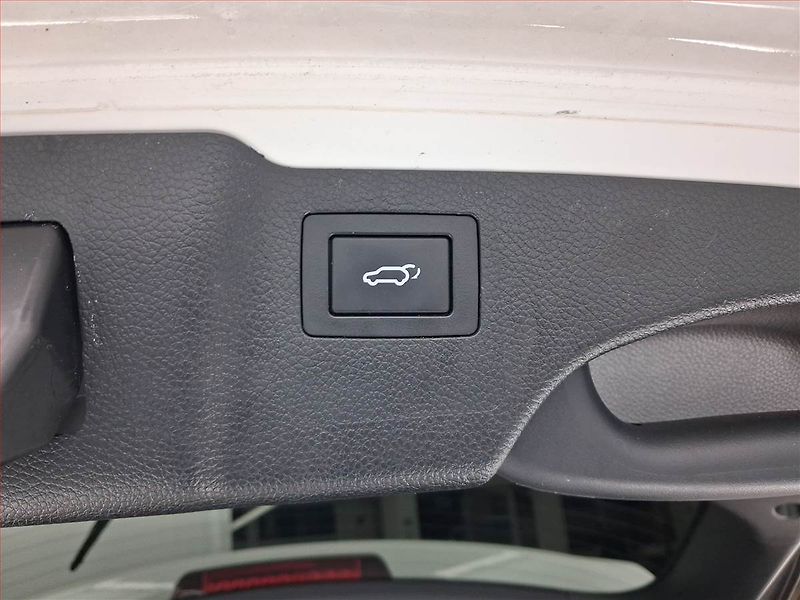 Hyundai Santa Fe (2015) 2.2 CRDi, Kůže, Navi, Tempomat - fotka 20 z 20