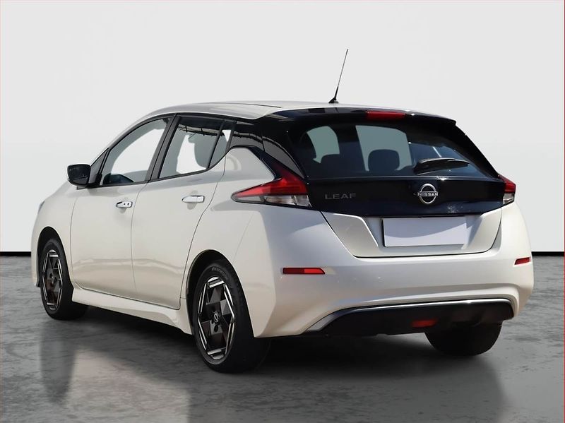 Nissan Leaf (2022) 40 kWh, SoH 93%, Automat - fotka 4 z 17