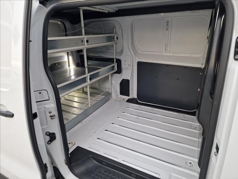 Opel Vivaro 1.5CDTI L1,původ ČR,1.Majitel - fotka 16 z 47