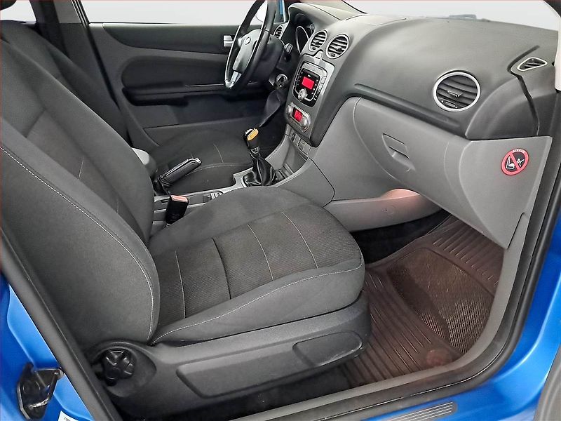 Ford Focus (2009) 2.0 16V, LPG, nová STK - fotka 9 z 15
