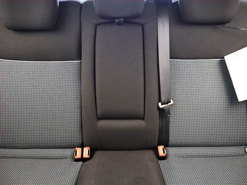 Ford Mondeo (2011) 2.0 TDCi, Serv.kniha, Tempomat - fotka 8 z 14