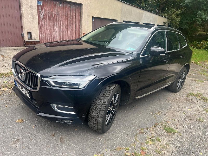 Volvo XC60 (2018) Prodam Volvo XC60 D4 FWD Inscr - fotografie inzerátu