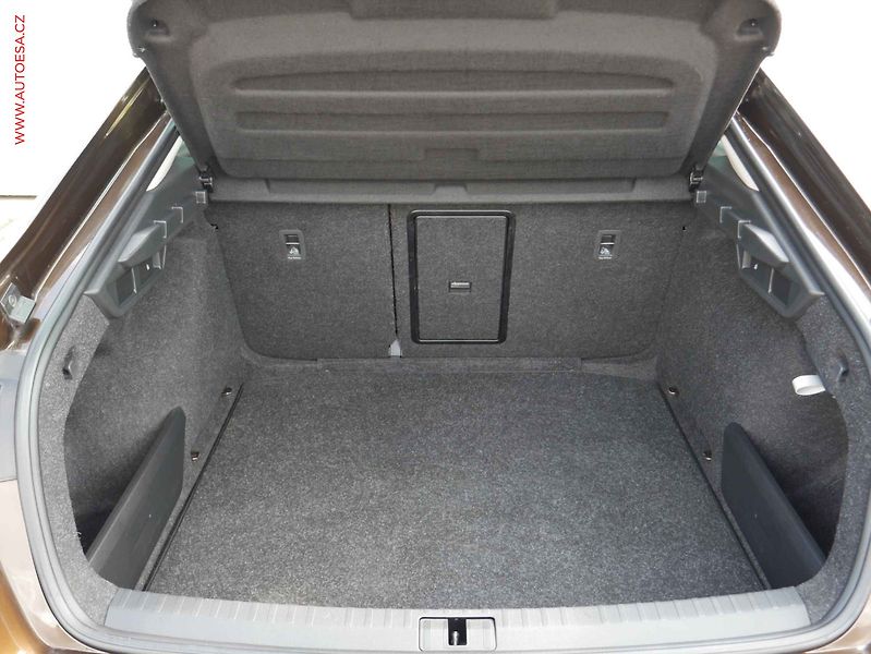 Škoda Octavia (2024) 1.5 TSi, 1.maj,ČR, Selection - fotka 7 z 19