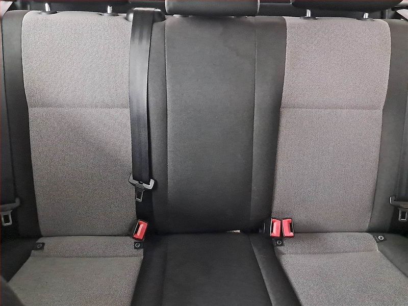 Škoda Fabia (2009) 1.2, nová STK, jezdí dobře - fotka 10 z 15