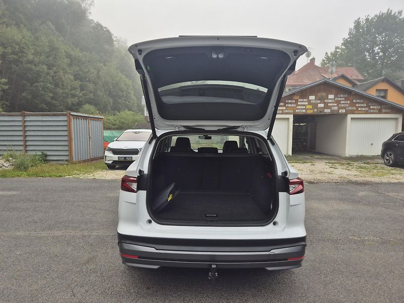 Škoda Enyaq iV 80 LOFT 150kw TZ SOH 96% - fotka 14 z 45