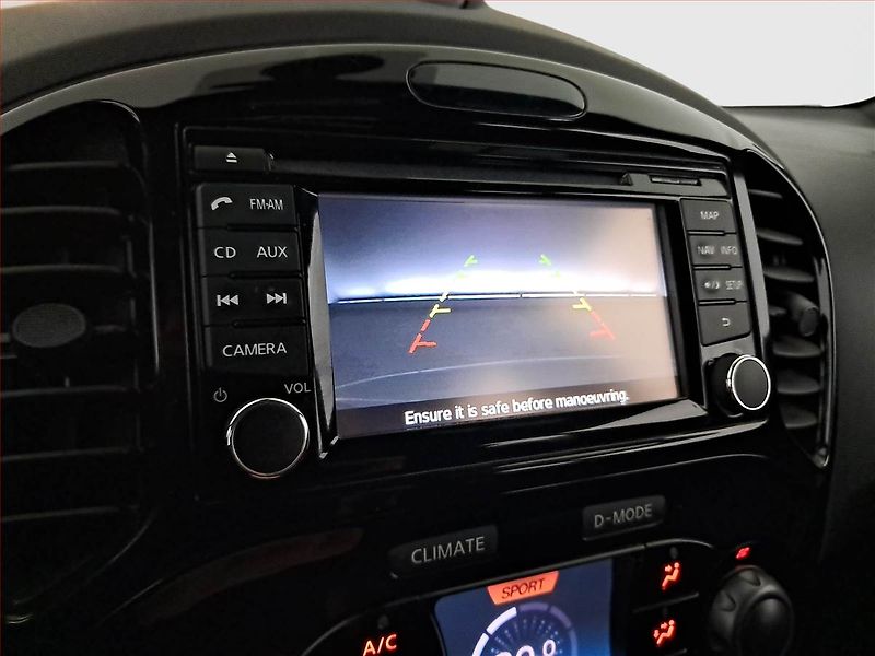 Nissan Juke (2013) 1.6 DIG-T, Serv.kniha, Navi - fotka 17 z 19