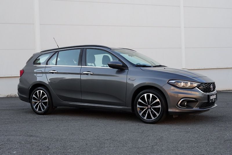 Fiat Tipo 1.4 LOUNGE - fotka 3 z 22