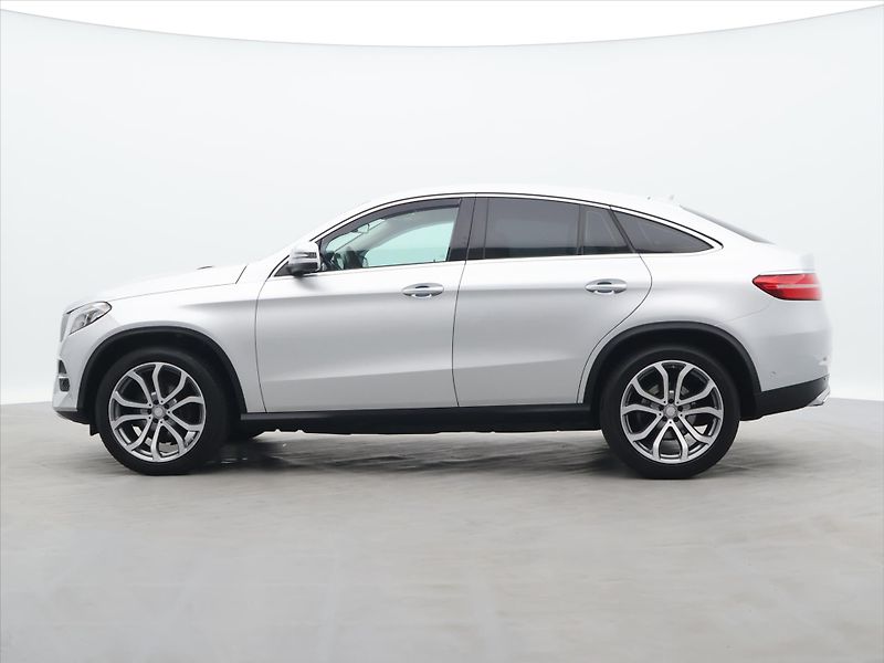 Mercedes-Benz GLE 3,0 350 CDI 4 Matic Aut.klima - fotka 4 z 36