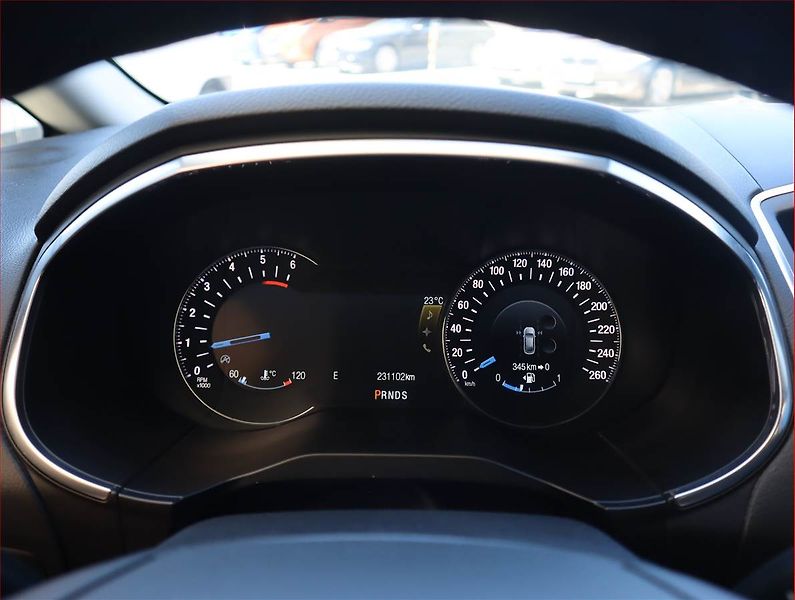 Ford S-MAX (2015) 2.0 TDCi, Automat, Serv.kniha - fotka 11 z 20