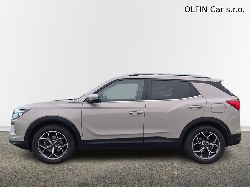 SsangYong Korando Smart  1,5 GDI 120kw A/T - fotka 3 z 23