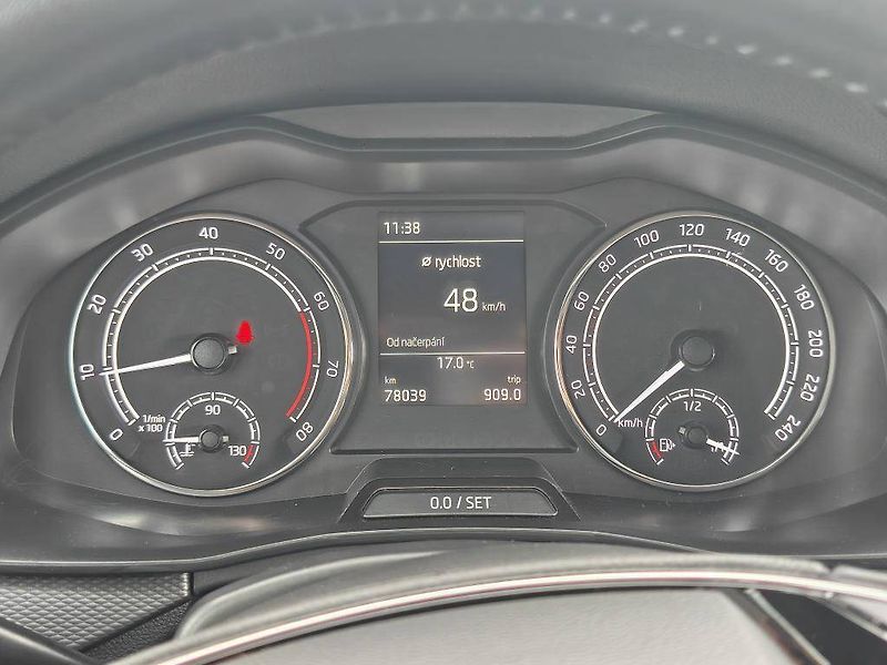 Škoda Scala Ambition 6MP 1,0TSI - fotka 12 z 22