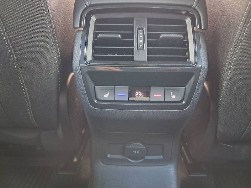 Škoda Karoq (2026) Sportline 2.0 TDI / 110 kW 4x4 - fotka 25 z 30