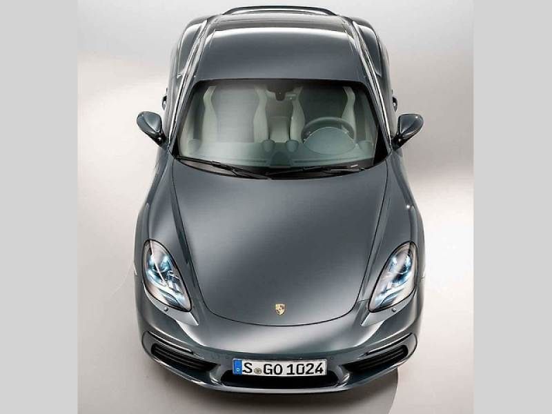 Porsche 718 Cayman a 718 Boxster.