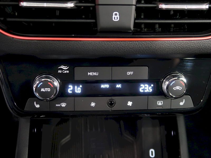 Škoda Kamiq (2025) MONTE CARLO 1.0TSI 85KW DSG PA - fotka 31 z 40