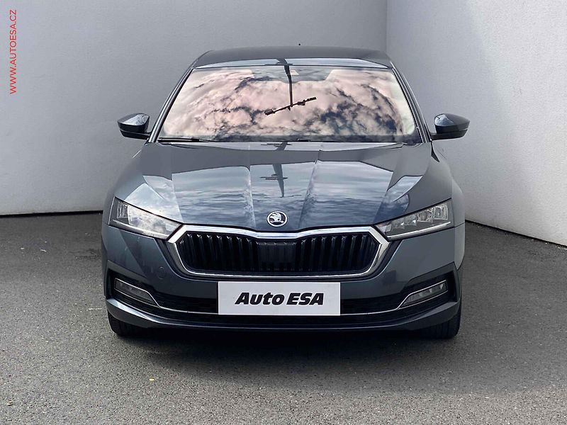 Škoda Octavia (2021) 1.5 TSi, 1.maj,ČR, Style, TZ - fotka 2 z 22