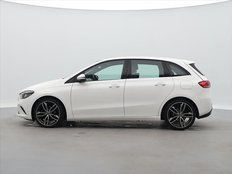 Mercedes-Benz Třídy B 1,5 180d 85kW Aut. Led Navi CZ - fotka 4 z 36