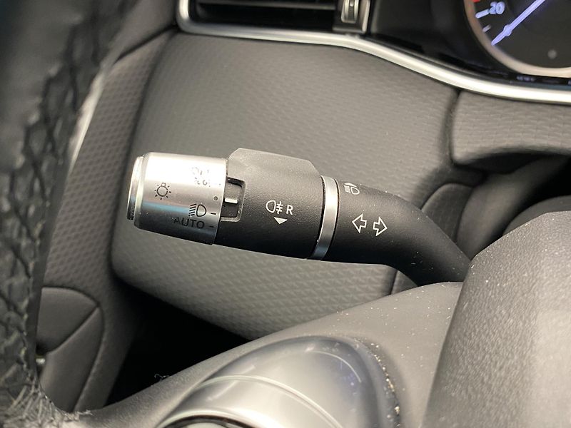 Land Rover Range Rover Evoque D180 S AWD AUT  - fotka 21 z 48