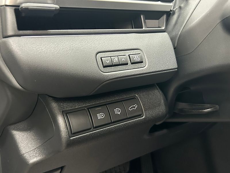Subaru E-Outback (2026) Touring+ 2026 | 10 let Záruka - fotka 25 z 71