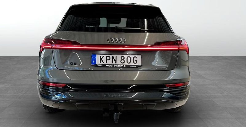 Audi Q8 e-tron 55 Q 360k Matrix Pano. Taž - fotka 5 z 21