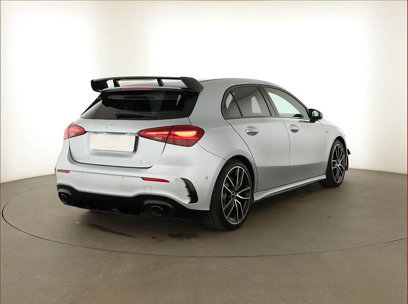 Mercedes-Benz Třídy A (2026) A 35 AMG 4MATIC - fotka 5 z 24