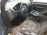 Volkswagen Touran (2014) 2.0TDi, AC, park.čidla - náhled 2