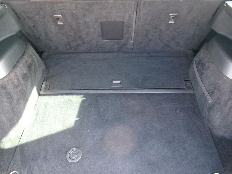 Peugeot 308 (2013) SW 2,0HDI NAVI AC BT TEMP - fotka 12 z 28