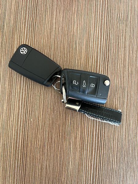 Volkswagen Touran 1.5 TSI, ČR, DSG - fotka 22 z 22