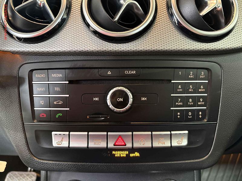Mercedes-Benz Třídy B (2016) 2.2 CDi B200, AT, LED, navi - fotka 14 z 16