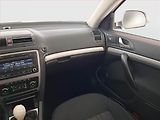 Škoda Octavia (2011) Elegance 1.6 TDI, Serv.kniha - náhled 8