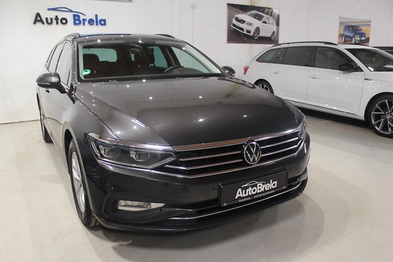 Volkswagen Passat (2022) 2.0TDI DSG Display Tažné  - fotka 2 z 39