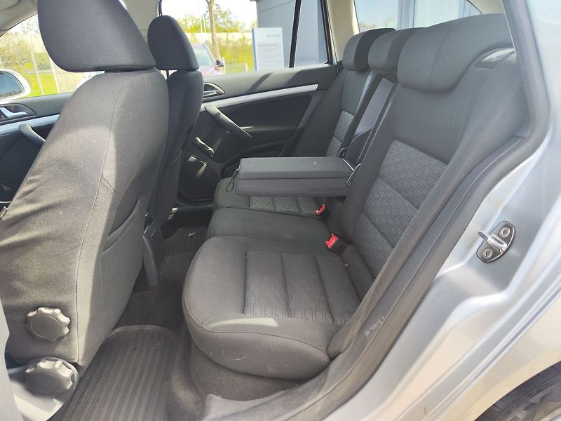 Škoda Octavia 1.4 TSi/90kW Ambition - fotka 11 z 23