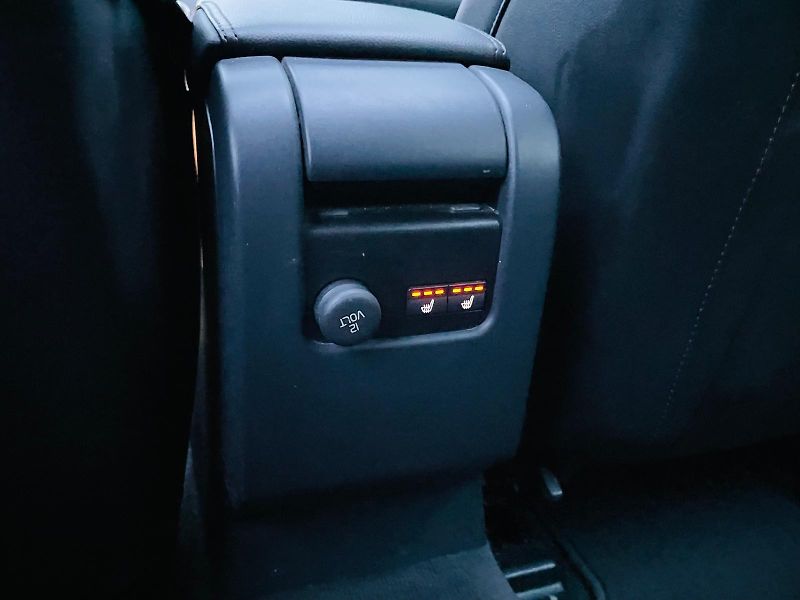 Volvo V60 2.4D4 5V AUTOMAT KAMERA TAŽNÉ - fotka 43 z 50