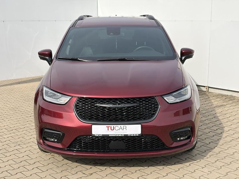 Chrysler Pacifica (2023) Touring L AWD S paket + LPG - fotka 2 z 30