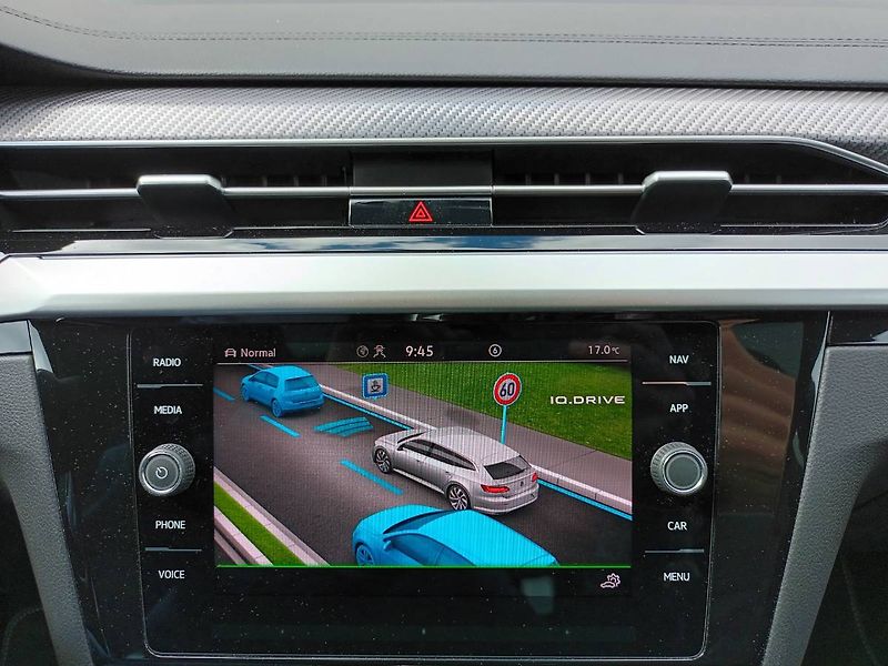 Volkswagen Arteon Shooting Brake (2024) Arteon SB R-Line 1.4 TSI 115 / - fotka 12 z 29