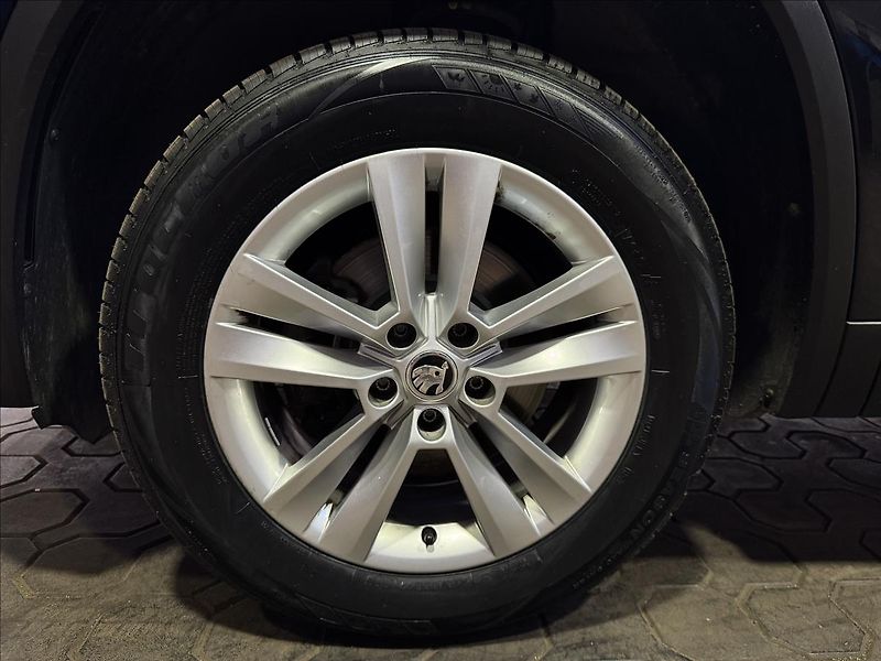 Škoda Kodiaq 1.5TSI 110kW 1 MAJITEL 63KM! - fotka 37 z 39