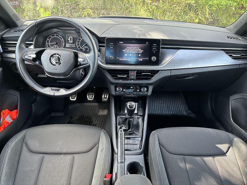 Škoda Kamiq (2023) 1.5 TSI Scoutline - fotka 5 z 30