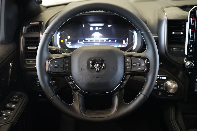 Dodge RAM (2026) 1500 Limited  V8 2026 - fotka 30 z 50