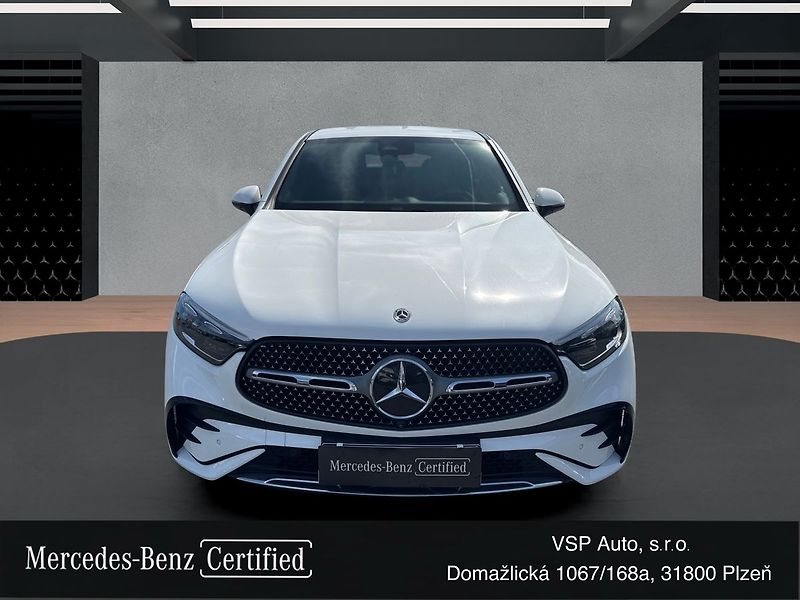 Mercedes-Benz GLC AMG paket 200 4MATIC kupé - fotka 8 z 19
