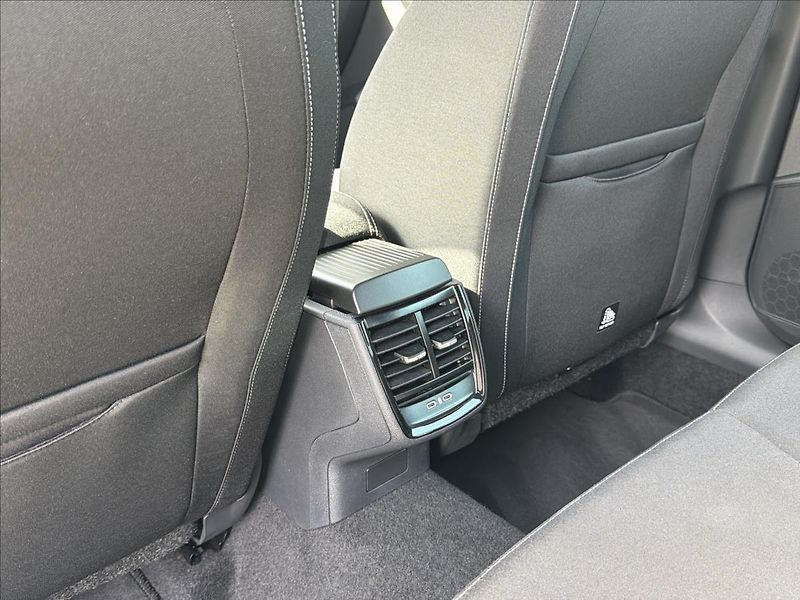 Škoda Kamiq 1,5 TSI 110 kW DSG Monte Carlo - fotka 28 z 35