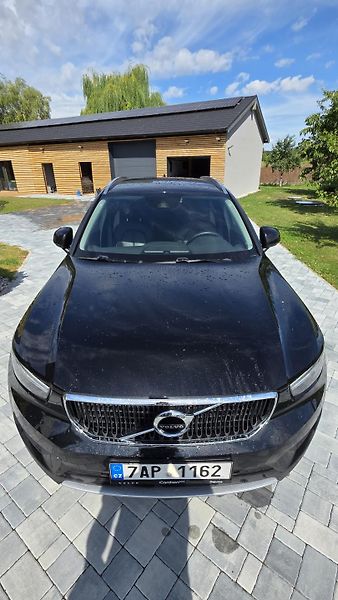 Volvo XC40 (2019) 140kW, AUT, 1. majitel, ČR - fotka 7 z 27