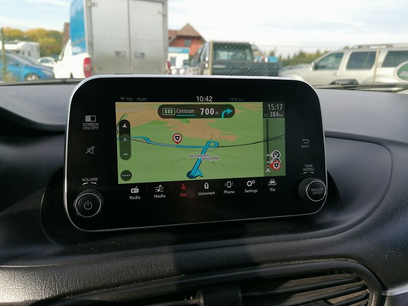 Fiat Tipo (2018) 1.6 JTD Navi,Kamera - fotka 12 z 21