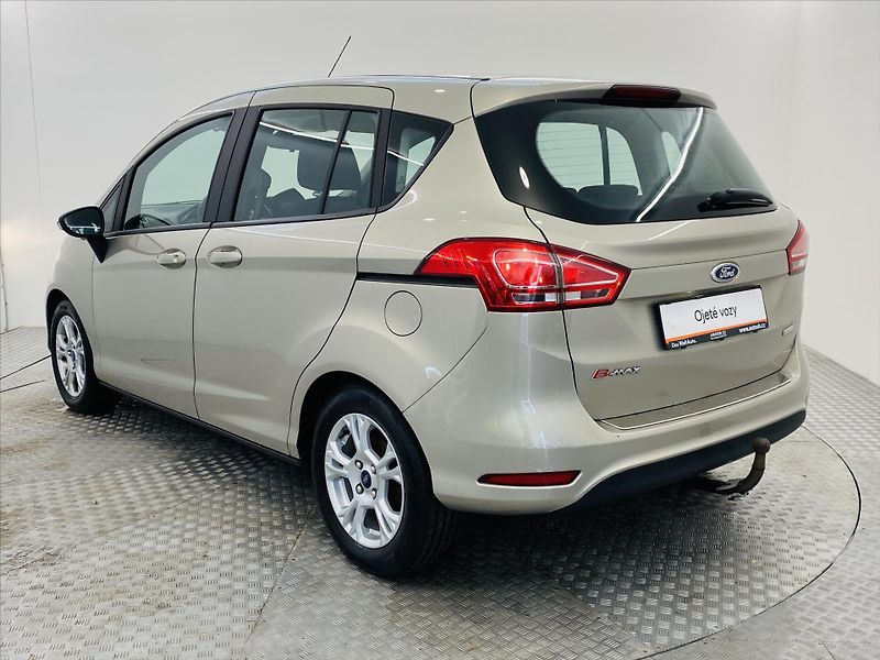 Ford B-MAX 1,0 EcoBoost 74kW - fotka 20 z 23