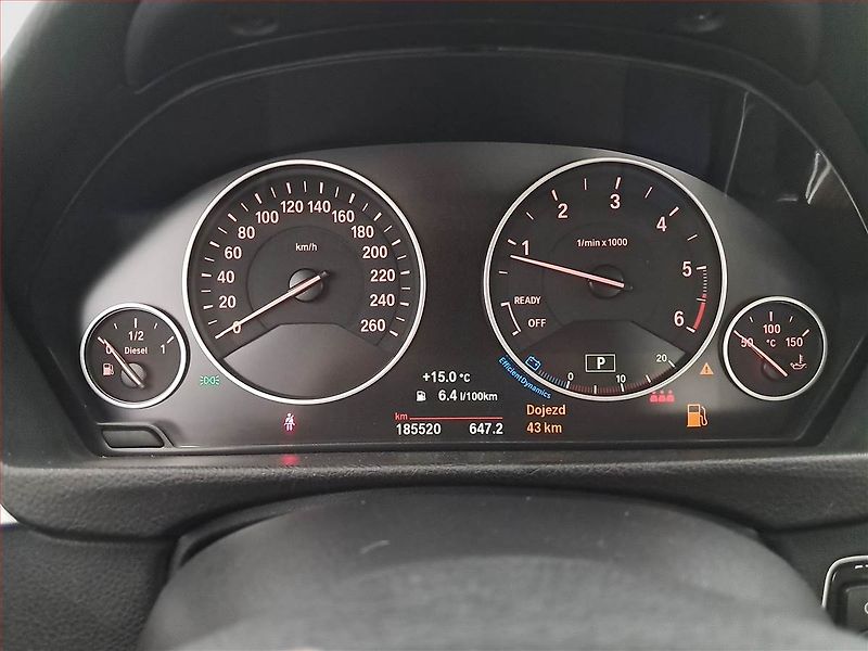 BMW Řada 3 (2015) Modern Line 320 d xDrive, 4X4 - fotka 11 z 20