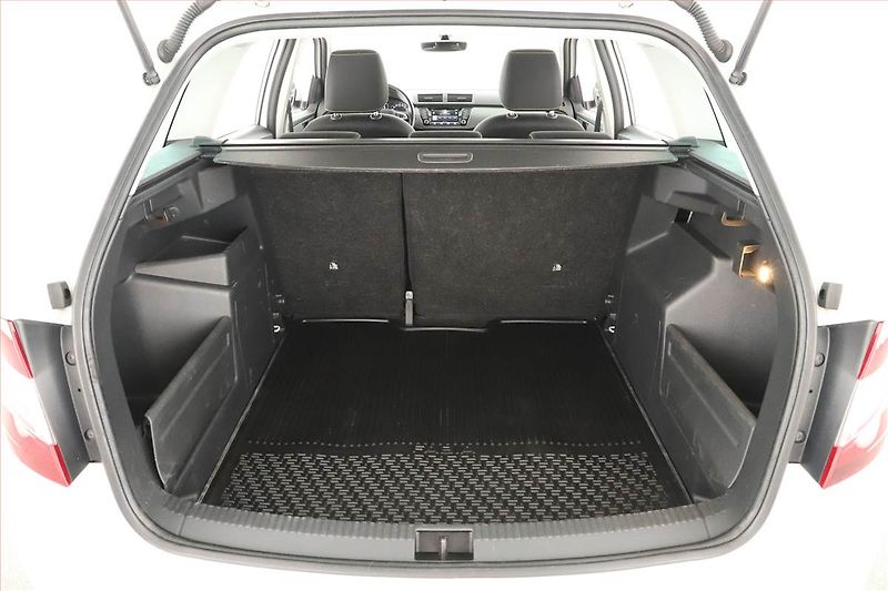 Škoda Fabia (2019) 1.0 TSI, Serv.kniha, Navi - fotka 16 z 17