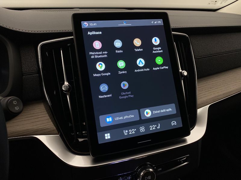 Volvo XC90 (2026) T8 AWD RECHARGE BRIGHT PLUS 7m - fotka 8 z 72