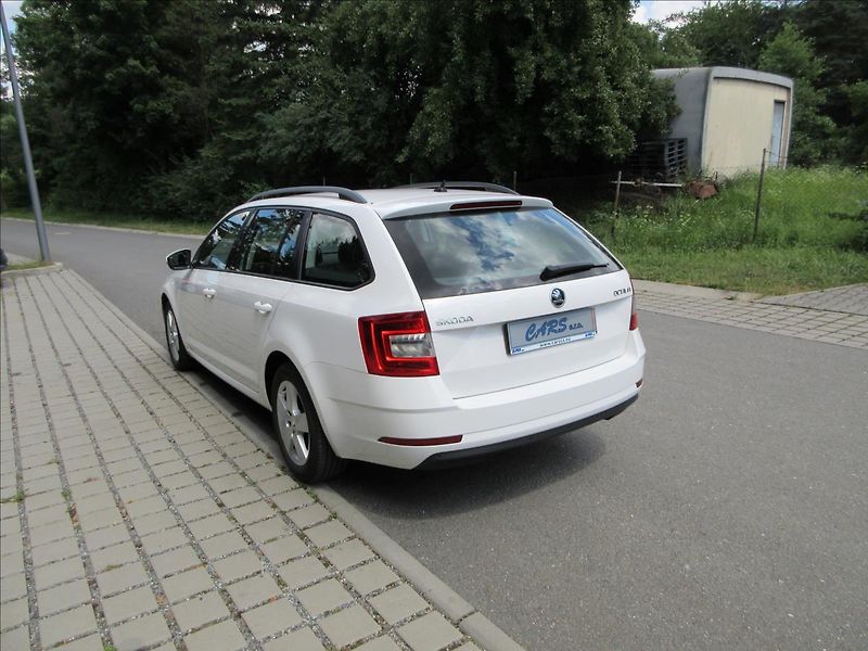 Škoda Octavia 1,6 TDi 85 Kw, Navi, Nové v ČR - fotka 7 z 28