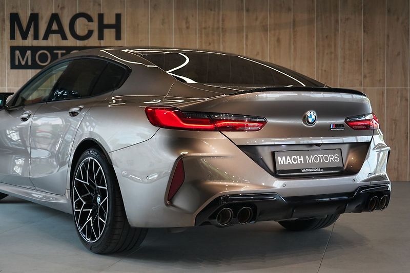 BMW M8 Competition xDrive Gran Coupé - fotka 15 z 50